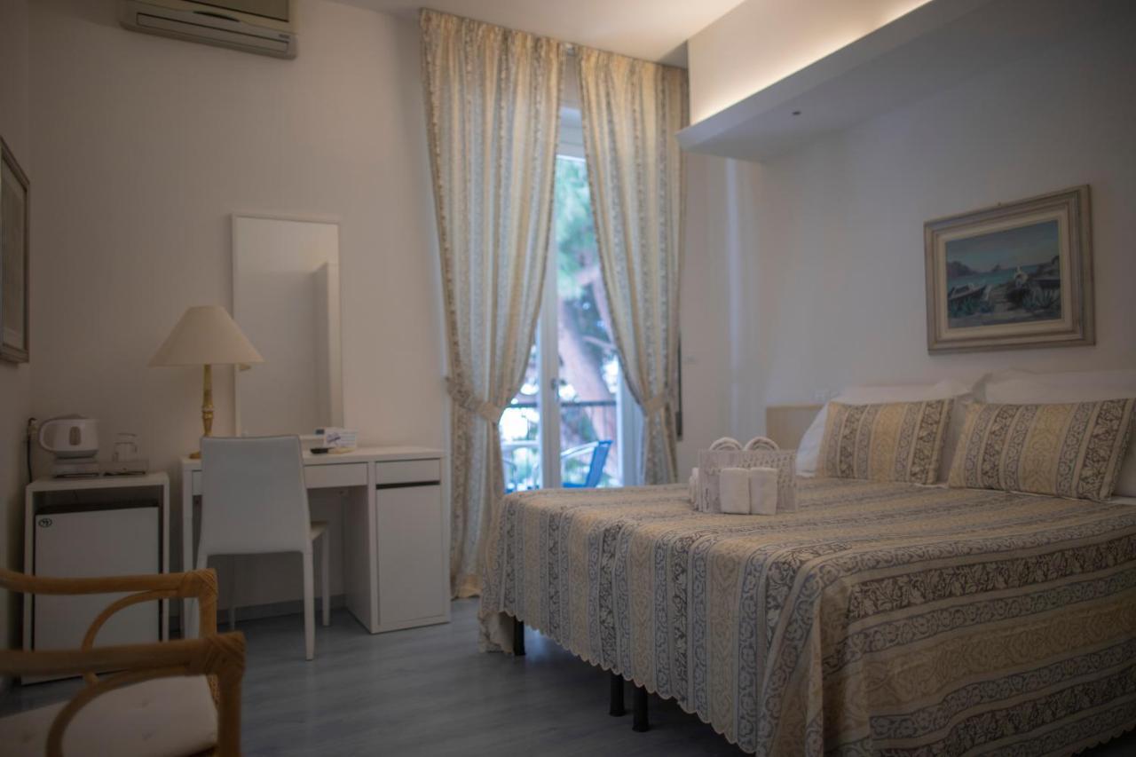 Ligure Hotel 3*